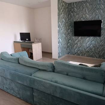 Продается Многокомнатная квартира, 98,9 м²