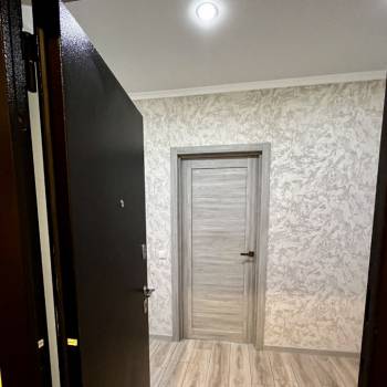 Продается 1-комнатная квартира, 49 м²