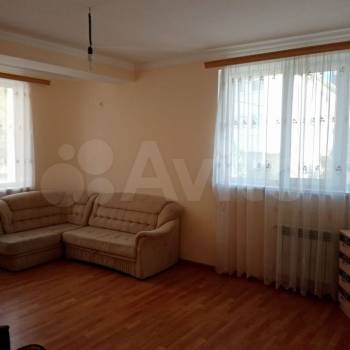 Сдается 2-х комнатная квартира, 65 м²