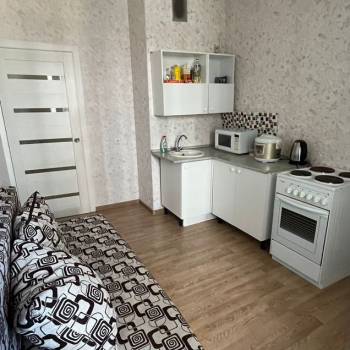 Сдается 1-комнатная квартира, 39 м²