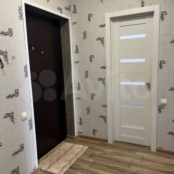 Сдается 1-комнатная квартира, 39 м²