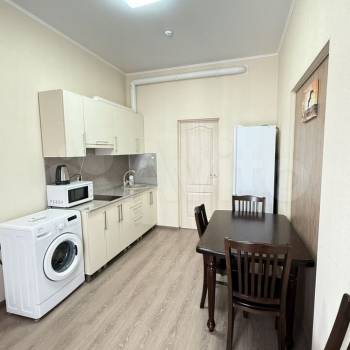 Продается 2-х комнатная квартира, 65 м²