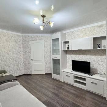 Сдается Нежилое помещение, 300 м²