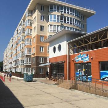 Продается 1-комнатная квартира, 53,6 м²