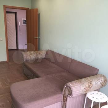 Сдается 1-комнатная квартира, 55 м²