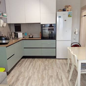 Продается 1-комнатная квартира, 43,6 м²