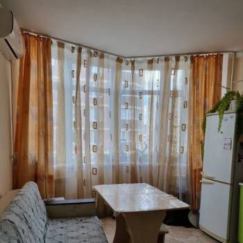 Продается 1-комнатная квартира, 47,2 м²