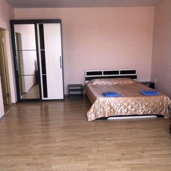 Сдается 1-комнатная квартира, 57 м²