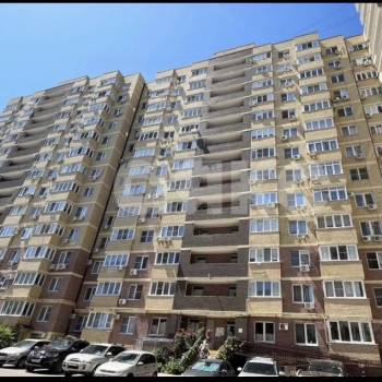 Продается 1-комнатная квартира, 37,8 м²