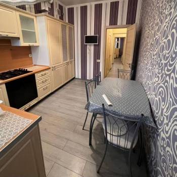 Продается 1-комнатная квартира, 41 м²