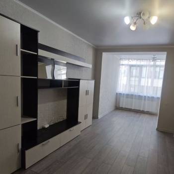 Сдается 2-х комнатная квартира, 82 м²