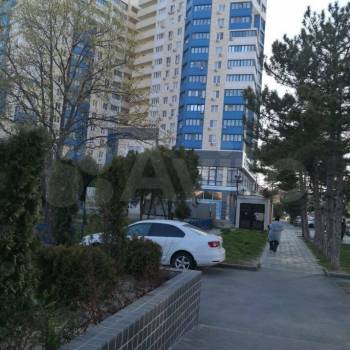 Продается 1-комнатная квартира, 44 м²