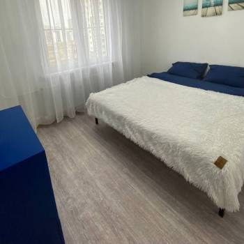 Продается 1-комнатная квартира, 41 м²