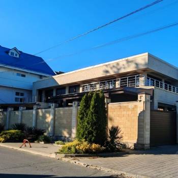 Продается Дом, 225,8 м²