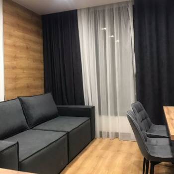 Сдается 1-комнатная квартира, 52 м²