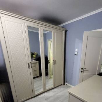 Продается 1-комнатная квартира, 48 м²