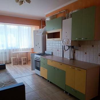 Сдается 1-комнатная квартира, 50 м²