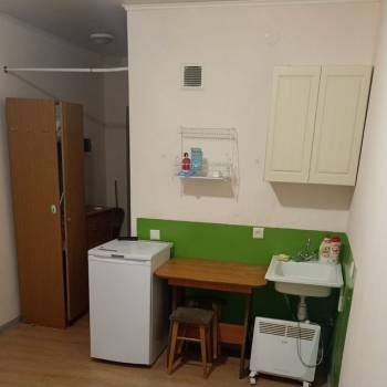 Продается 1-комнатная квартира, 16,4 м²