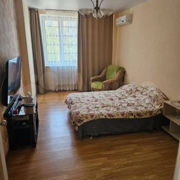 Продается 1-комнатная квартира, 40,8 м²