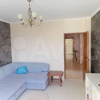 Продается 2-х комнатная квартира, 77 м²