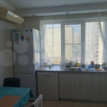 Продается 2-х комнатная квартира, 77 м²