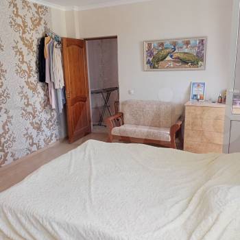 Продается 2-х комнатная квартира, 77 м²