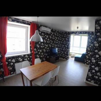 Сдается 1-комнатная квартира, 45 м²