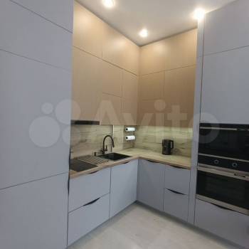 Продается 1-комнатная квартира, 36 м²