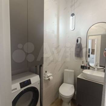 Продается 1-комнатная квартира, 36 м²