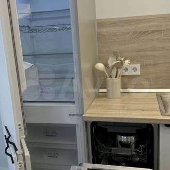 Сдается 1-комнатная квартира, 60 м²