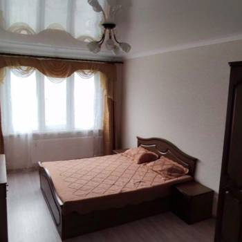 Сдается 1-комнатная квартира, 39 м²