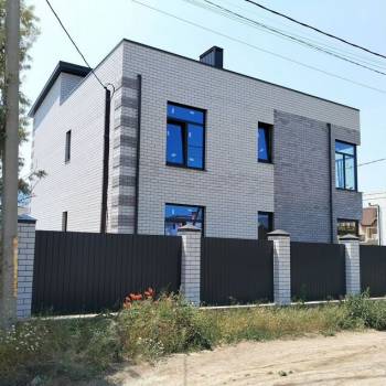 Продается Дом, 200 м²