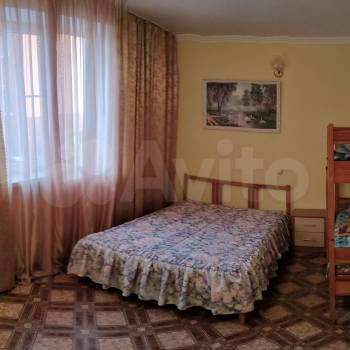 Продается Многокомнатная квартира, 175,3 м²