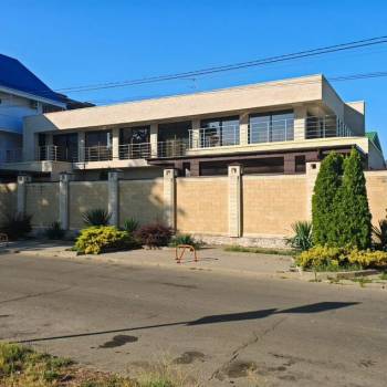 Продается Дом, 225 м²