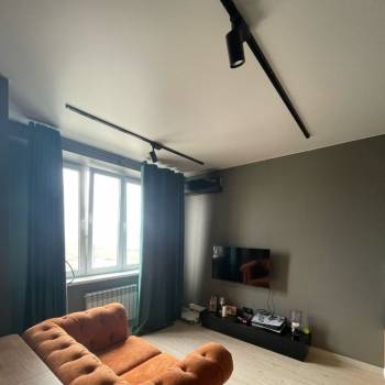 Продается 1-комнатная квартира, 47 м²