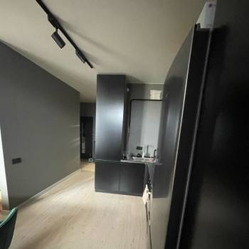 Продается 1-комнатная квартира, 47 м²