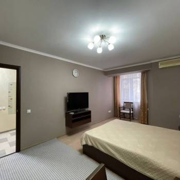 Продается 1-комнатная квартира, 41 м²