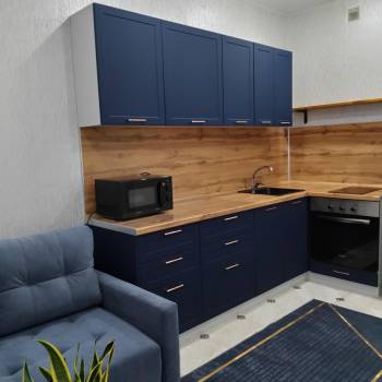 Продается 1-комнатная квартира, 42 м²