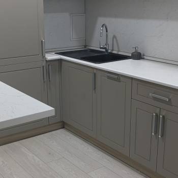 Продается 1-комнатная квартира, 48 м²