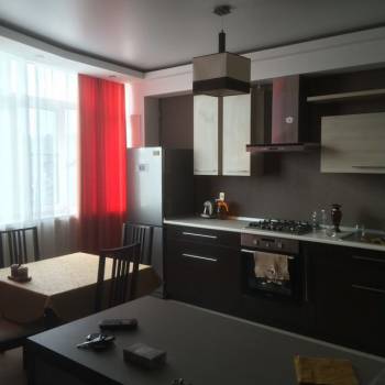 Сдается 2-х комнатная квартира, 70 м²