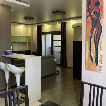 Сдается 2-х комнатная квартира, 70 м²