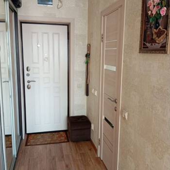 Продается 1-комнатная квартира, 37 м²