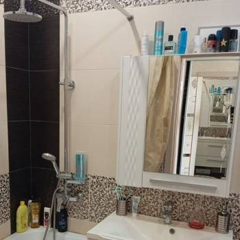 Продается 1-комнатная квартира, 37 м²