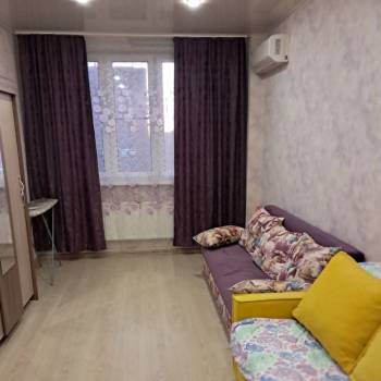 Сдается 1-комнатная квартира, 40 м²