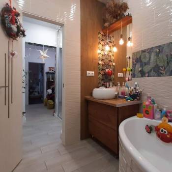 Продается 2-х комнатная квартира, 62 м²