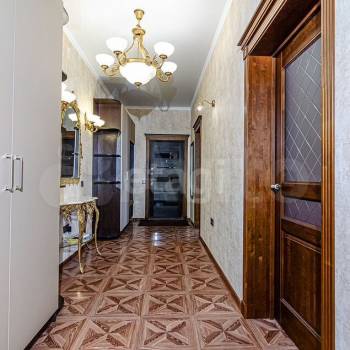 Продается 2-х комнатная квартира, 72 м²