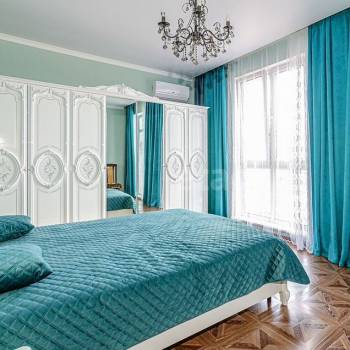 Продается 2-х комнатная квартира, 72 м²