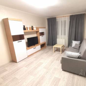 Сдается 1-комнатная квартира, 38 м²