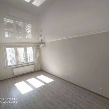 Продается 1-комнатная квартира, 36 м²