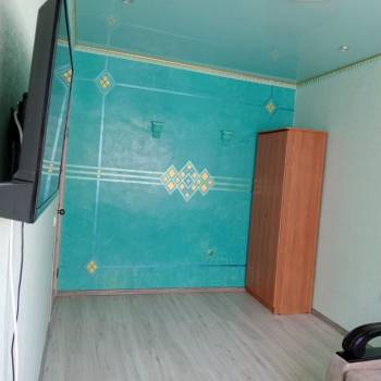 Продается 1-комнатная квартира, 32 м²